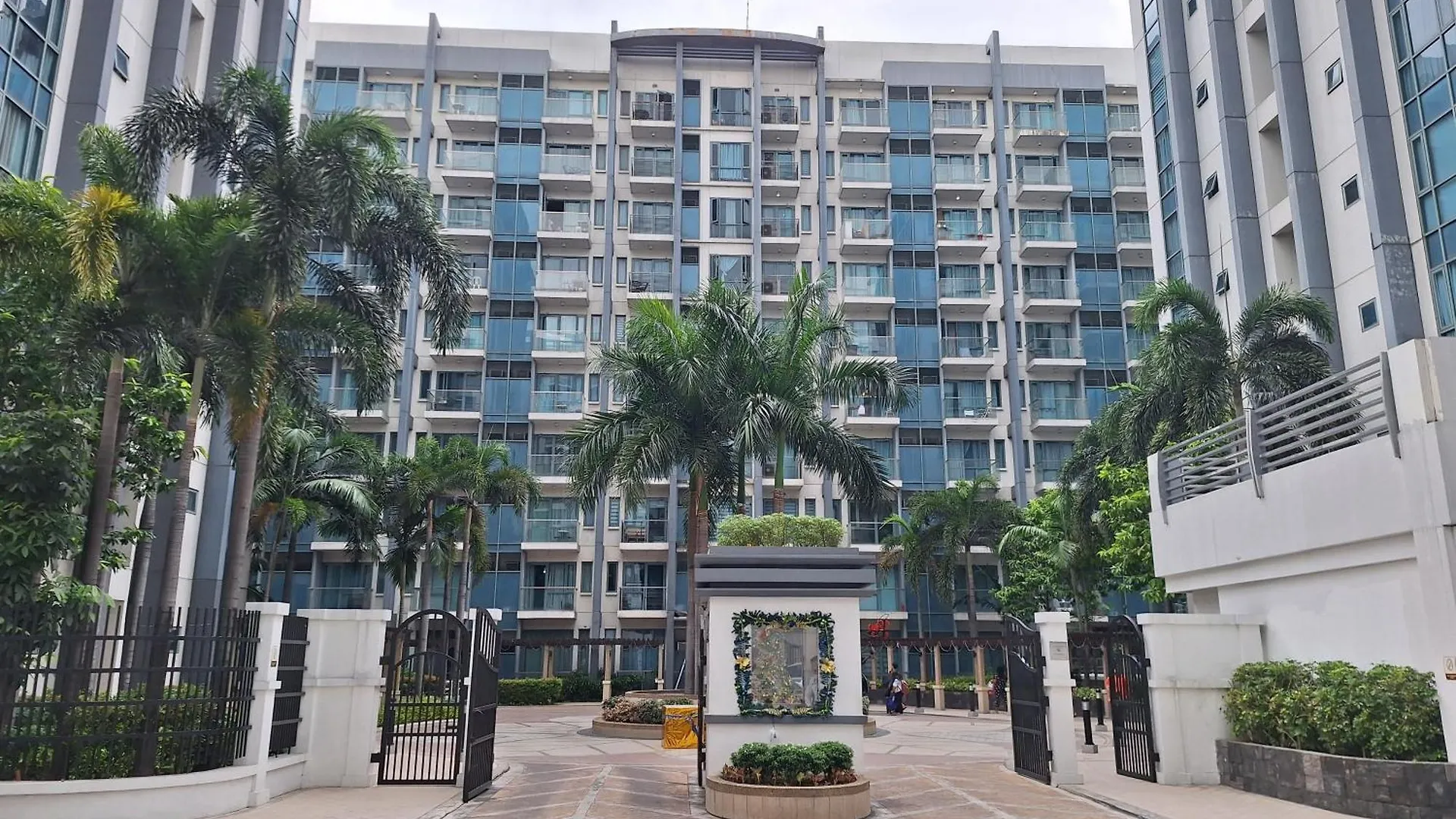 Cluster 3 9K Near T3 Aparthotel Manila