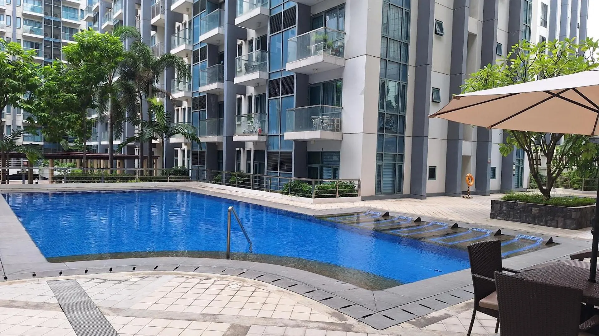 Cluster 3 9K Near T3 Aparthotel Manila Philippines